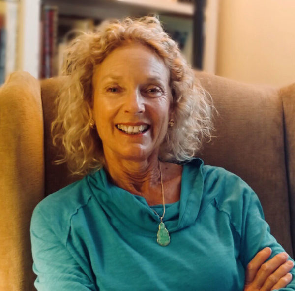 Amy Weintraub | Her Books and Teachings on Yoga and Mental Health